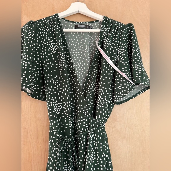 Missguided Green High Low Dress - Picture 11 of 15